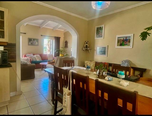 3 BEDROOM HOUSE FOR SALE IN FRAAIUITSIG